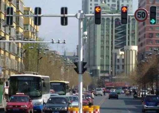 甘孜藏族自治州佛山市禅城区主要道路交叉口信号和监控系统招标
