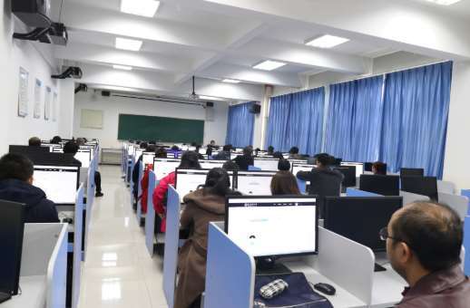 甘孜藏族自治州中国传媒大学1号教学楼智慧教室建设项目招标